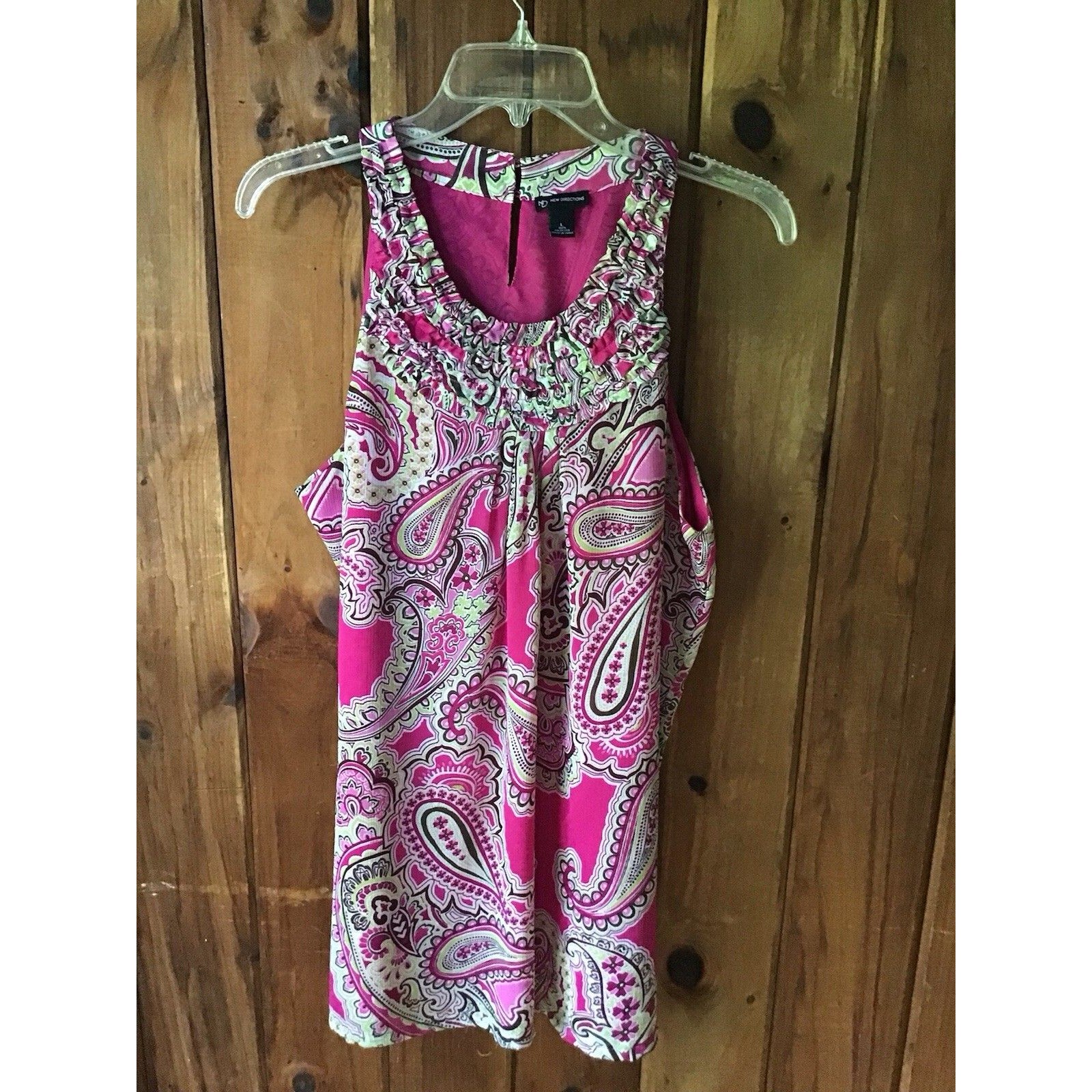 New Direction Pink Paisley Top Size L Keyhole Lined Sleeveless Office Business